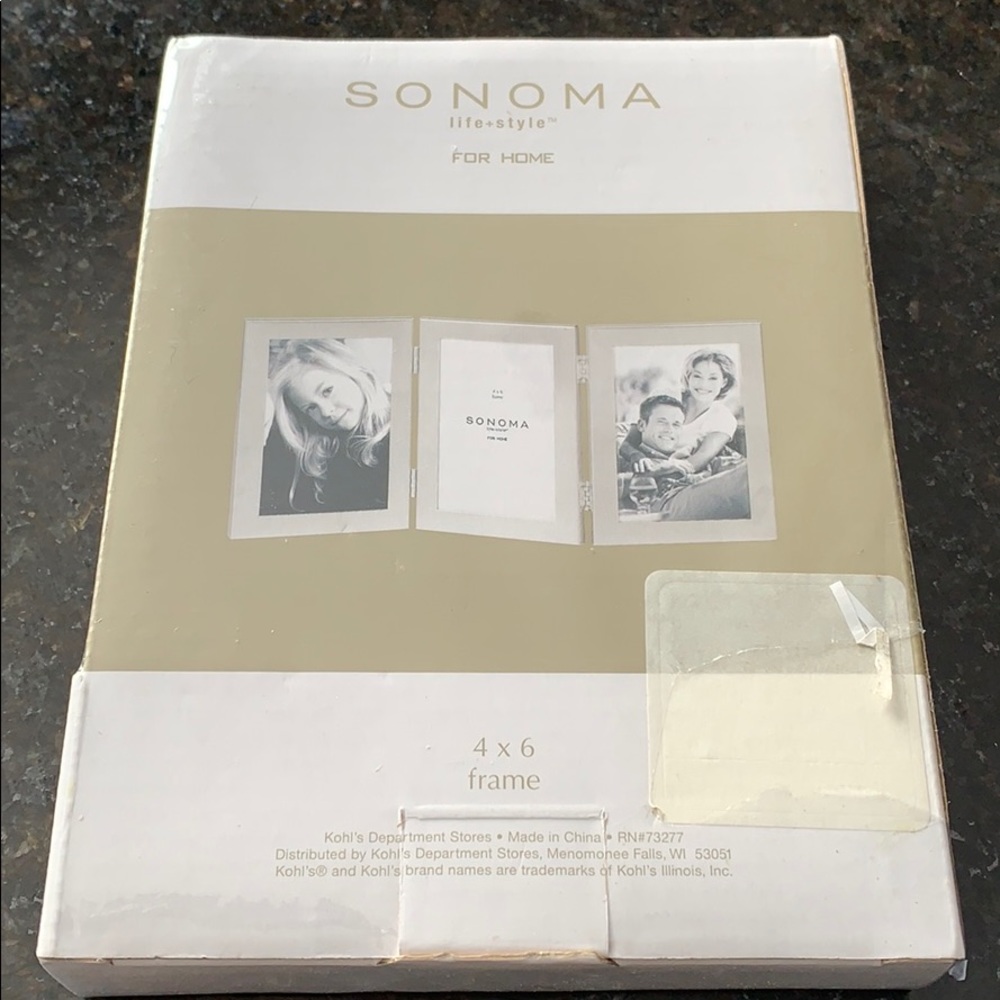New in package silver trifold picture frame
